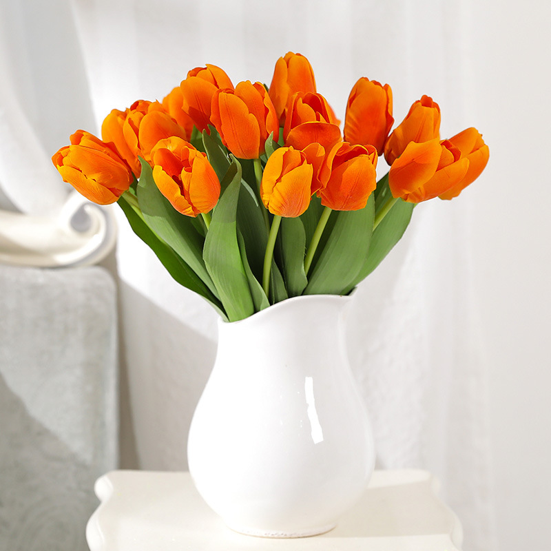 Feel moisturizing tulip artificial flower