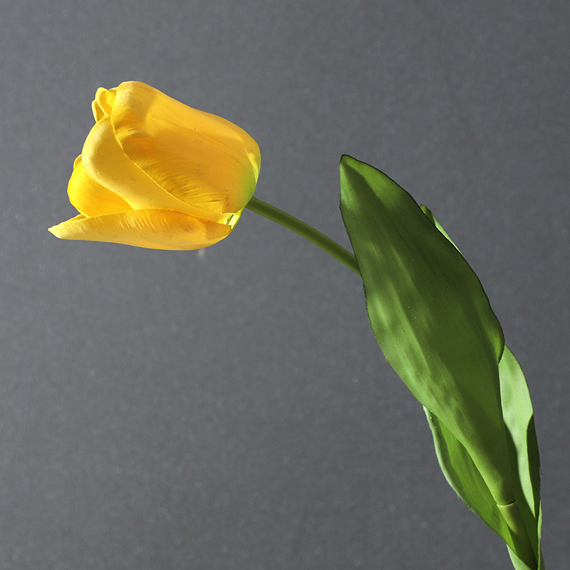 Artificial long branch tulip Yellow