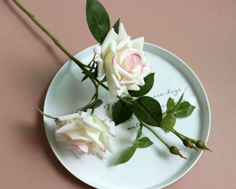 Artificial flower feel moisturizing curled-edge rose fake flower White Pink