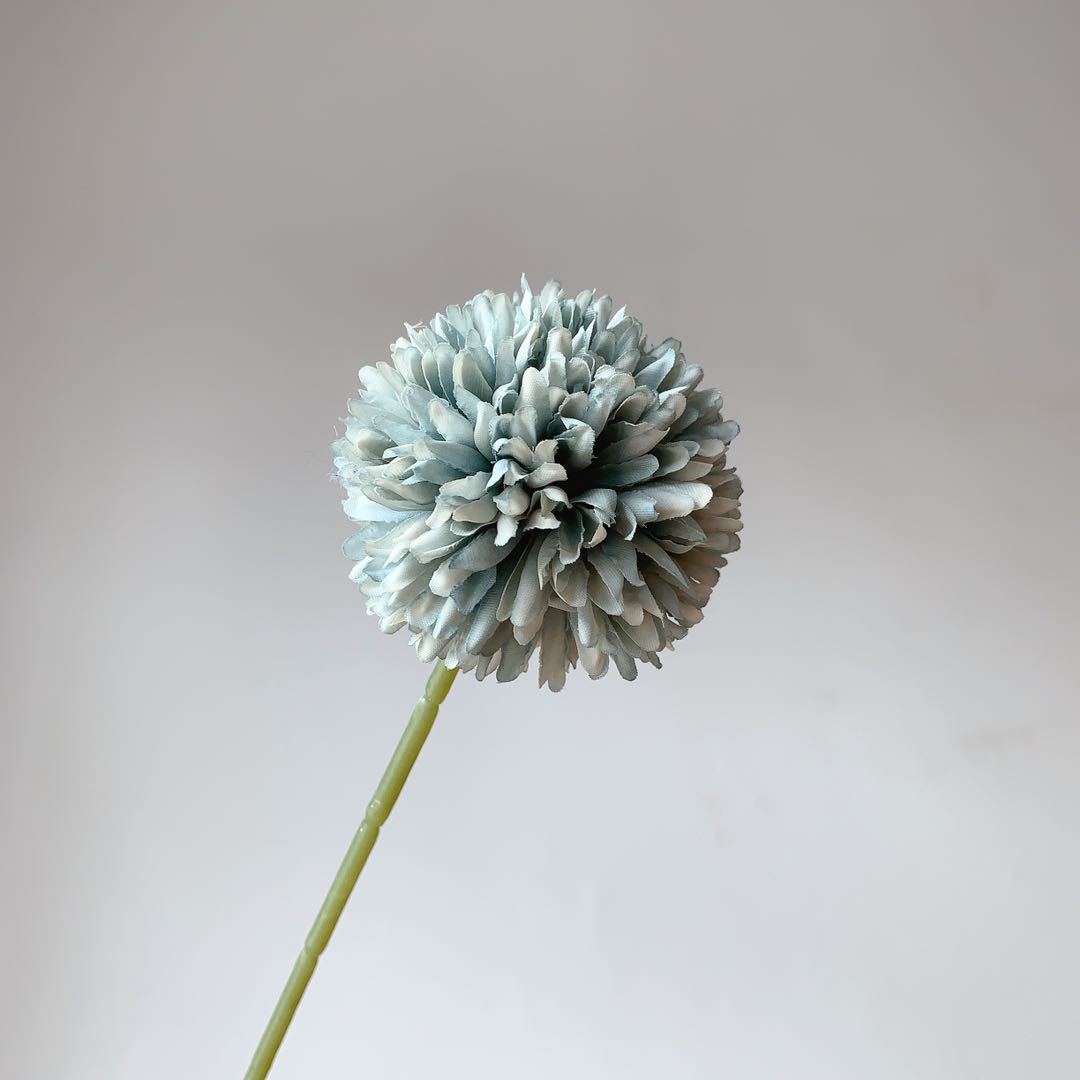 Ping-pong chrysanthemum artificial flower dandelion trumpet thorn ball Color:Grey Blue