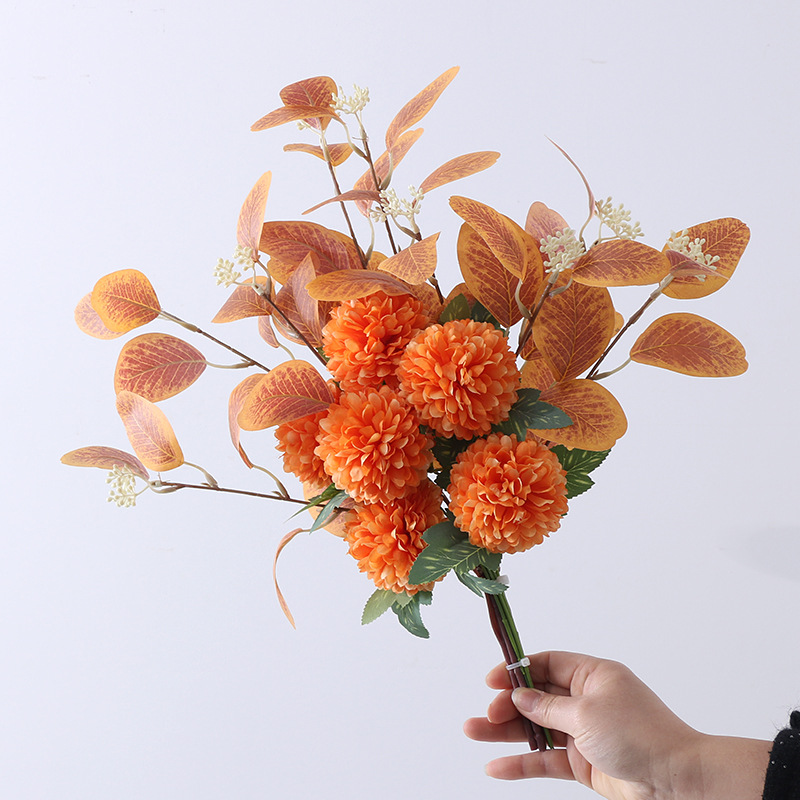 Simulated eucalyptus leaf ball chrysanthemum bouquet flower arrangement fake flower ornaments Color:Orange