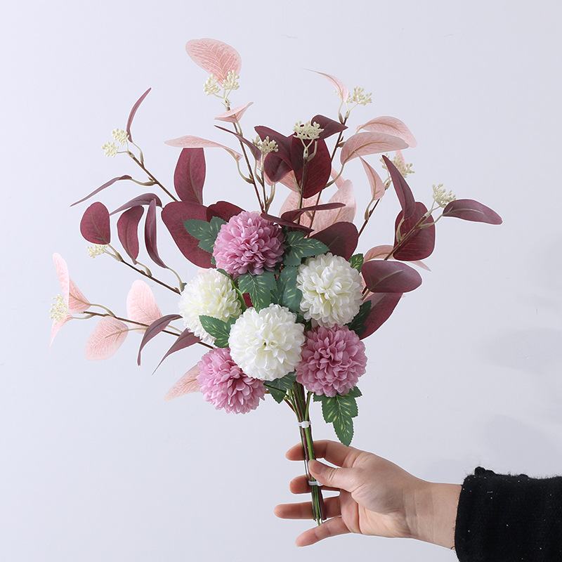 Simulated eucalyptus leaf ball chrysanthemum bouquet flower arrangement fake flower ornaments White Purple