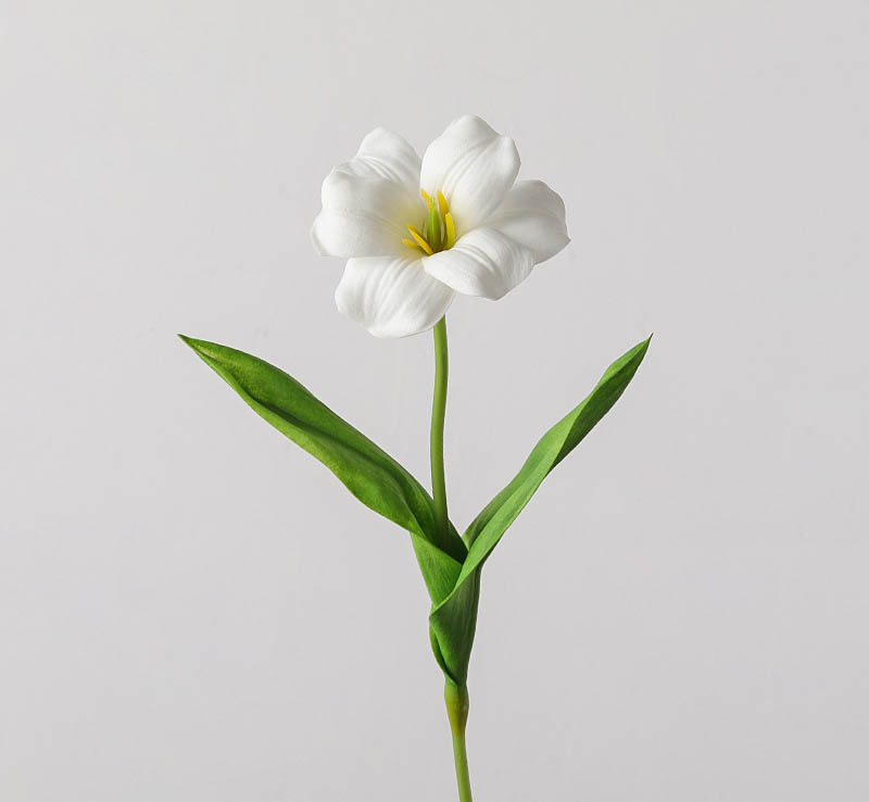 artificial tulips with flip-petal , PU hand-feel large flowers with leaves Color:White