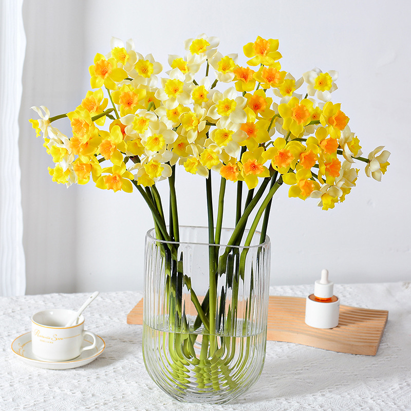 Simulated narcissus hand-tied bouquet, soft rubber feeling narcissus handmade flower ornament, fake flower ation