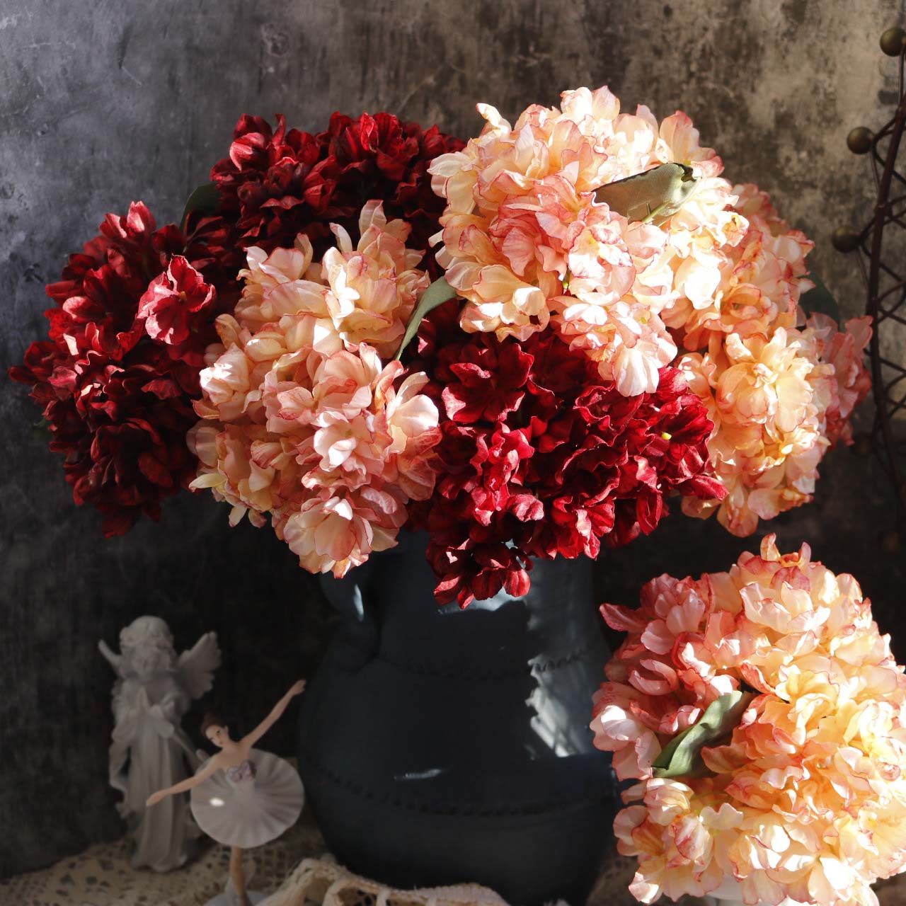 Burnt edge retro hydrangea artificial flower oil painting color coral hydrangea fake flower ation  photography props