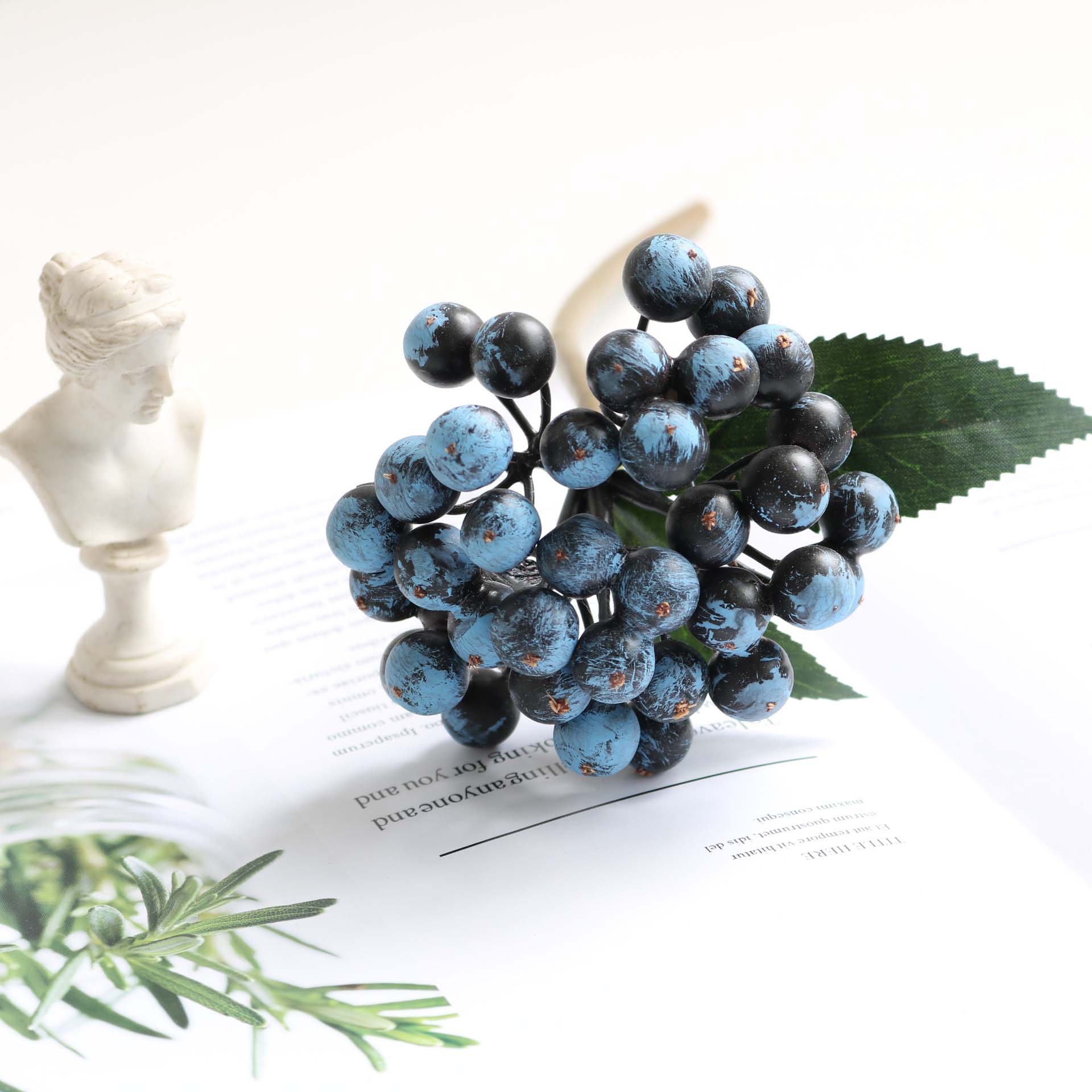 Christmas simulated berries Artificial foam blue berries Christmas accessories Blueberry Color