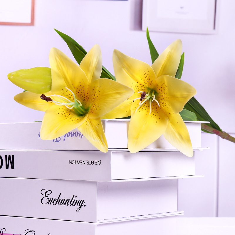 3-head hand-feel simulated lily flower arrangement, long pole PU lily fake flower  living room  Yellow