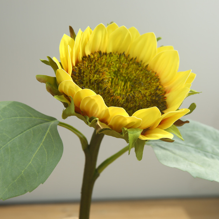 Hand-feel sunflower Artificial flower short-branched sunflower silk flower ation Yellow